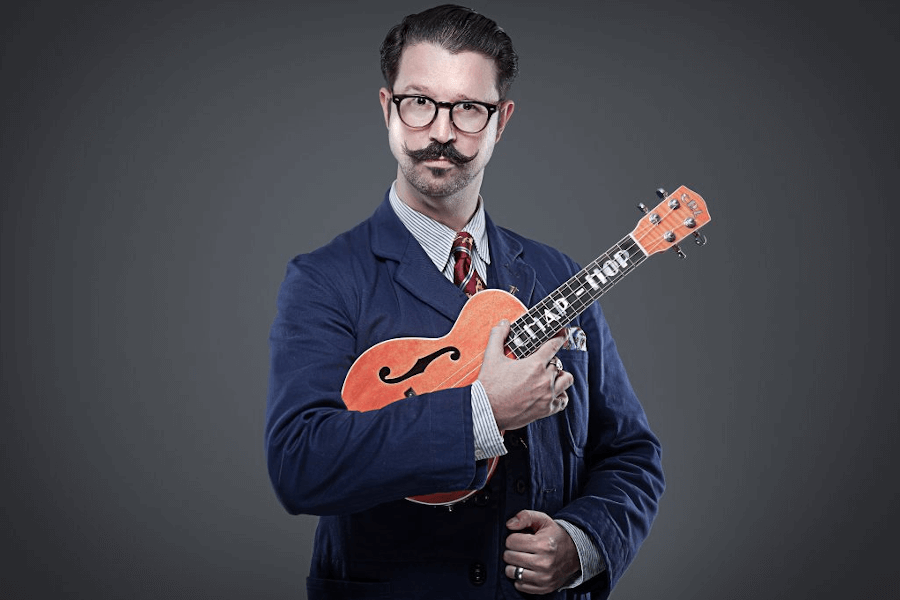 Chap hop superstar Mr B, The Gentleman Rhymer