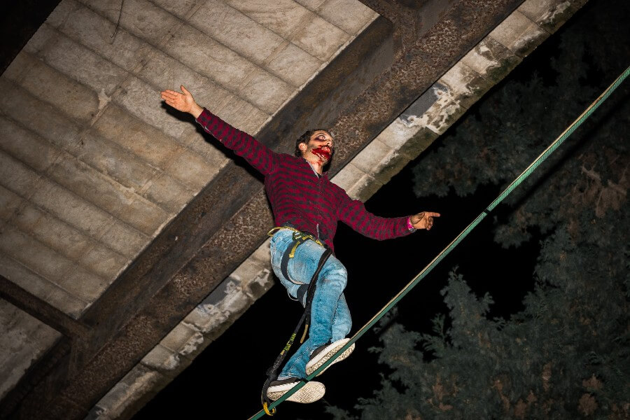 undead slackliner
