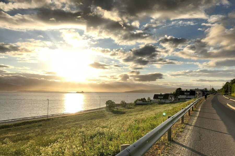 Tromsø Midnight Sun Marathon 2023: fly over the race path! 