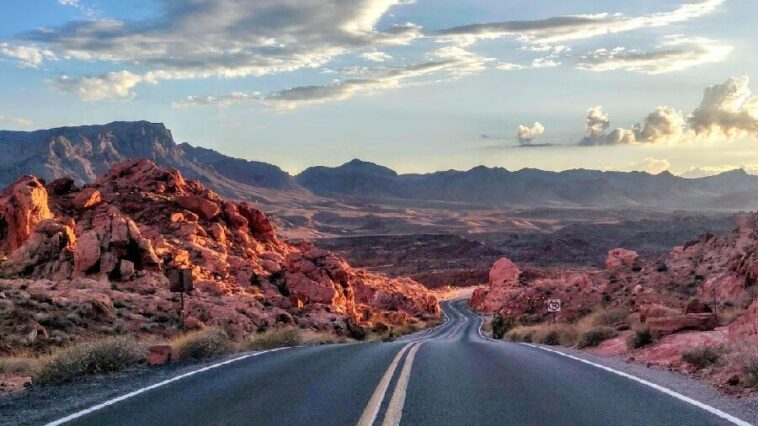 Entering the Valley of Fire, Nevada