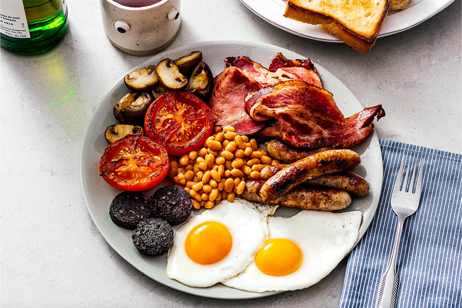 Full English Breakfast, one of the ultimate hangover foods