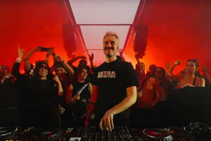 Marlon Hoffstadt playing Boiler Room in Melbourne