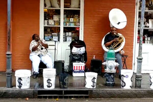 Doreen Ketchens busking in New Orleans.