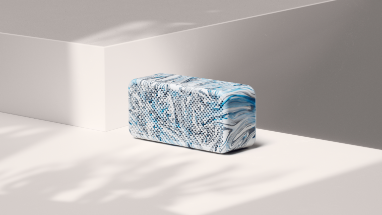 gomi speaker in avalnche color