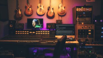 Music studio with premium, vintage and analog gear